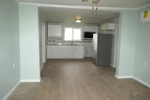 307 S East St, Knox, IN 46534 - Photo 4