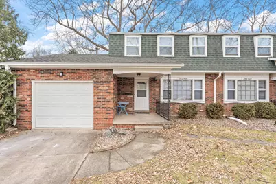 303 Somerset Drive, Valparaiso, IN 46383 - Photo 2