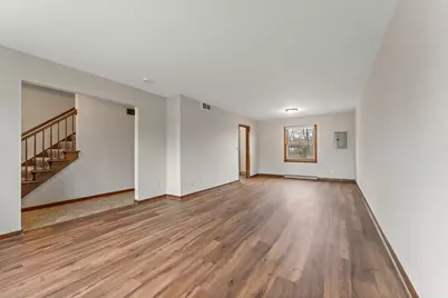 303 Somerset Drive, Valparaiso, IN 46383 - Photo 6