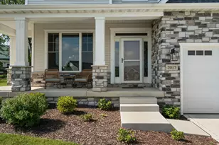 2017 Wildwood Ct, Chesterton, IN 46304 - Photo 2