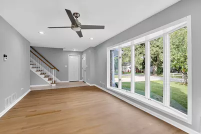 8318 Howard Avenue, Munster, IN 46321 - Photo 10