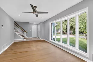 8318 Howard Ave, Munster, IN 46321 - Photo 10