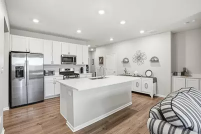 1820 E 110th Place, Crown Point, IN 46307 - Photo 6