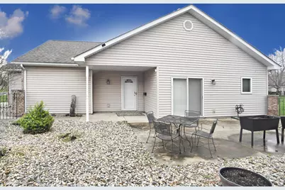 192 Heather Lane, Hobart, IN 46342 - Photo 2