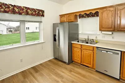 192 Heather Lane, Hobart, IN 46342 - Photo 4