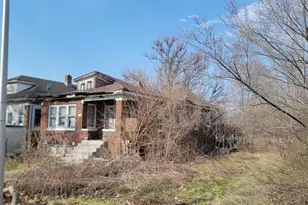 1148 Pierce St, Gary, IN 46407 - Photo 10