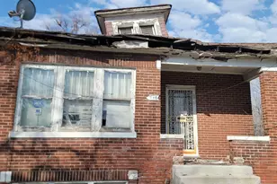 1148 Pierce St, Gary, IN 46407 - Photo 4