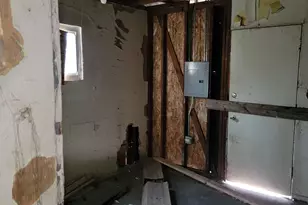 1024 Durbin St, Gary, IN 46406 - Photo 10