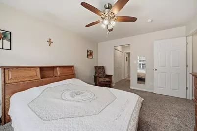 352 W 43rd Court, Griffith, IN 46319 - Photo 10