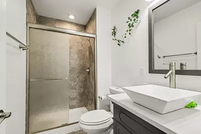 4921 Rhode Island Street, Gary, IN 46409 - Photo 6