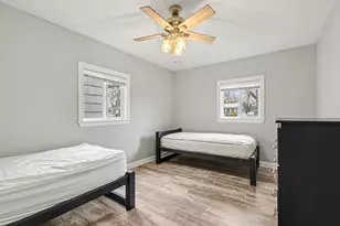 4921 Rhode Island St, Gary, IN 46409 - Photo 12