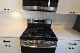 506 Locust St, Valparaiso, IN 46383 - Photo 10