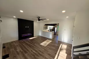 506 Locust St, Valparaiso, IN 46383 - Photo 4