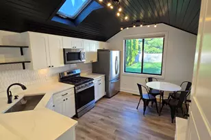 506 Locust St, Valparaiso, IN 46383 - Photo 8