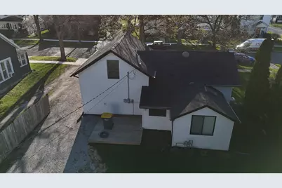 506 Locust Street, Valparaiso, IN 46383 - Photo 2