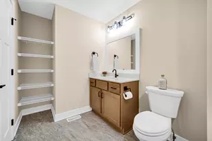 1900 Park St, La Porte, IN 46350 - Photo 30