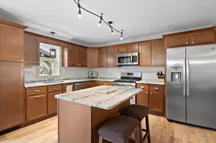 893 Pearson Rd, Chesterton, IN 46304 - Photo 6