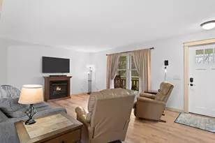 893 Pearson Rd, Chesterton, IN 46304 - Photo 4