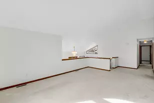 7502 Pershing Rd, Schererville, IN 46375 - Photo 10