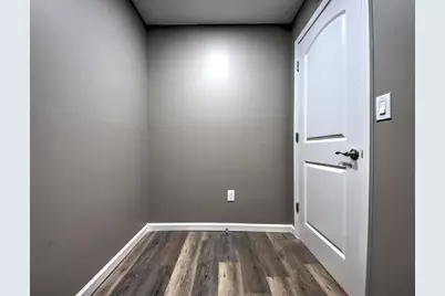 302 Oberreich Street, La Porte, IN 46350 - Photo 22