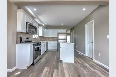 302 Oberreich Street, La Porte, IN 46350 - Photo 16