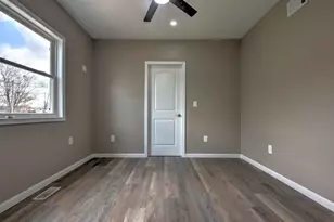 302 Oberreich St, La Porte, IN 46350 - Photo 10