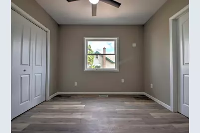 302 Oberreich Street, La Porte, IN 46350 - Photo 8