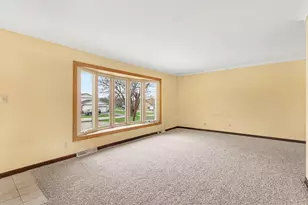 1379 Leeward Rd, Crown Point, IN 46307 - Photo 8