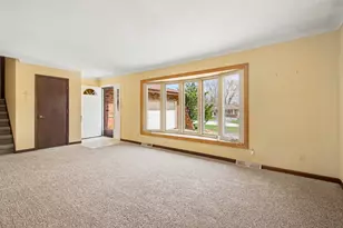 1379 Leeward Rd, Crown Point, IN 46307 - Photo 4