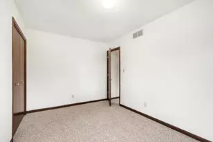 1379 Leeward Rd, Crown Point, IN 46307 - Photo 18