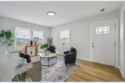 1043 Colfax Street, Gary, IN 46406 - Photo 4