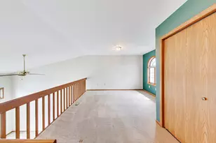 9424 Van Buren St, Crown Point, IN 46307 - Photo 14