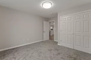 53712 Terre Verde Hills Ct, South Bend, IN 46628 - Photo 16