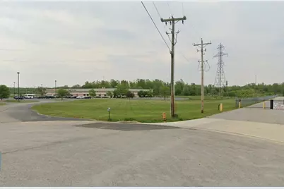 1170 Fremont Court, Elkhart, IN 46516 - Photo 2