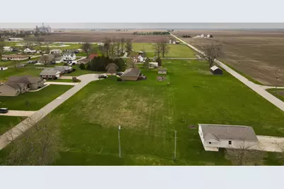 5 and 6 E Brook Street, Goodland, IN 47948 - Photo 2