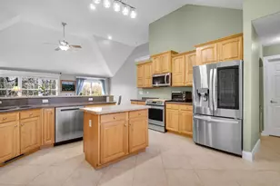 2153 Sweet Briar Ln, Valparaiso, IN 46385 - Photo 10