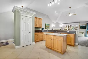 2153 Sweet Briar Ln, Valparaiso, IN 46385 - Photo 12