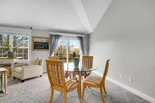 2153 Sweet Briar Ln, Valparaiso, IN 46385 - Photo 8