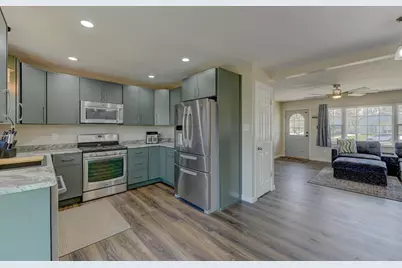 4268 Deer Run, Lake Station, IN 46405 - Photo 6