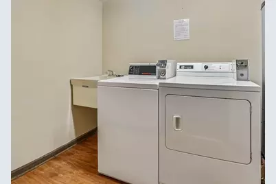 1710 Camellia Dr #D1, Munster, IN 46321 - Photo 18