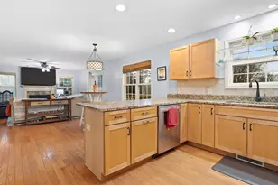 2656 Calaveras Dr, Valparaiso, IN 46385 - Photo 8