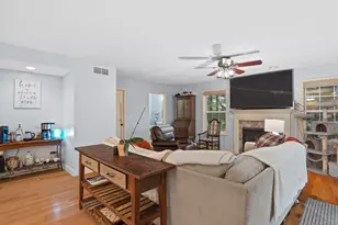 2656 Calaveras Dr, Valparaiso, IN 46385 - Photo 10