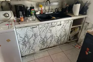 1418 W 45th Ave, Gary, IN 46408 - Photo 6