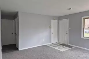 3326 Delaware St, Gary, IN 46409 - Photo 12