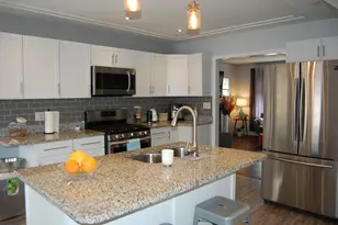 7427 Olcott Ave, Hammond, IN 46323 - Photo 12