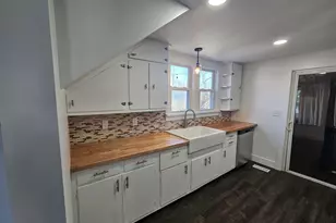 218 Fogarty St, Michigan City, IN 46360 - Photo 6