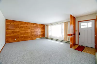 302 E Holley Drive, Kentland, IN 47951 - Photo 10