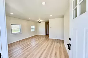 4301 Buchanan St, Gary, IN 46408 - Photo 4