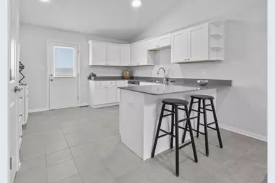 3029 W 82nd Place, Merrillville, IN 46410 - Photo 14