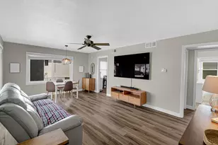 8345 Walnut Dr, Munster, IN 46321 - Photo 4